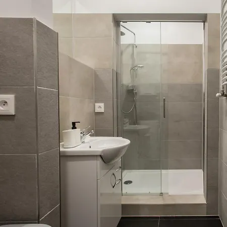 Kandinsky Διαμέρισμα *